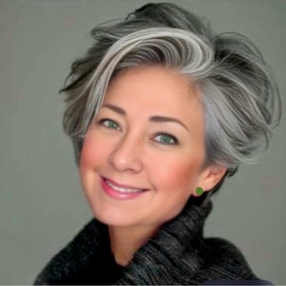 Meet your Posher, Donna Ambassador